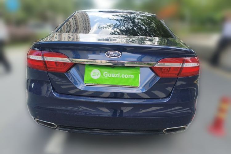 Used Ford Taurus 2015 EcoBoost 245 Luxury Model Rear