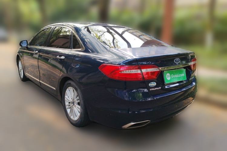 Used Ford Taurus 2015 EcoBoost 245 Fashion Edition Rear Left 45 Deg