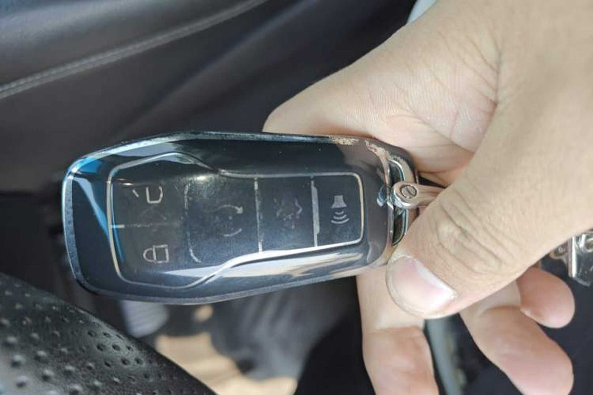 Used Ford Taurus 2015 EcoBoost 245 Ultimate Model Vehicle Key