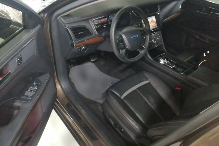 Used Ford Taurus 2015 EcoBoost 245 Ultimate Model Driver Seat