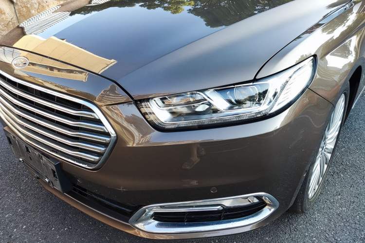 Used Ford Taurus 2015 EcoBoost 245 Ultimate Model Exterior 2