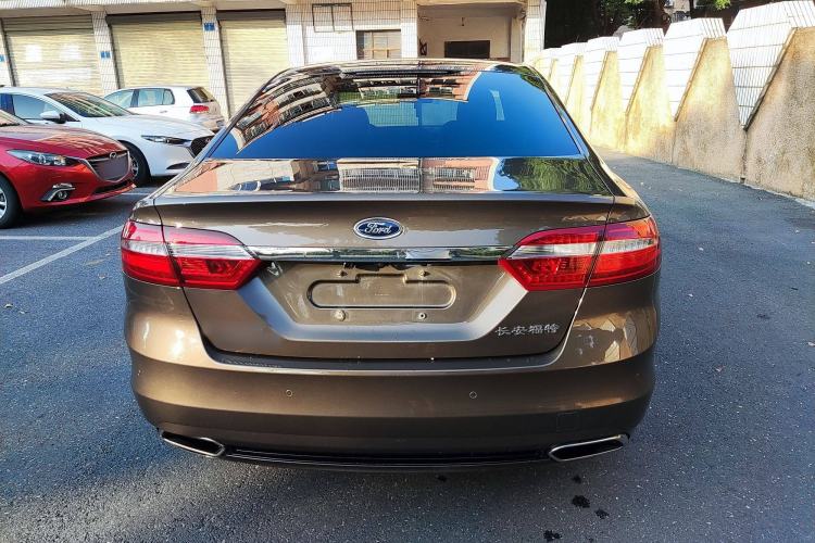 Used Ford Taurus 2015 EcoBoost 245 Ultimate Model Exterior 3
