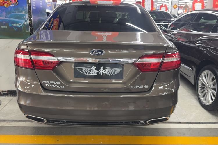 Used Ford Taurus 2015 EcoBoost 245 Ultimate Model Exterior 7