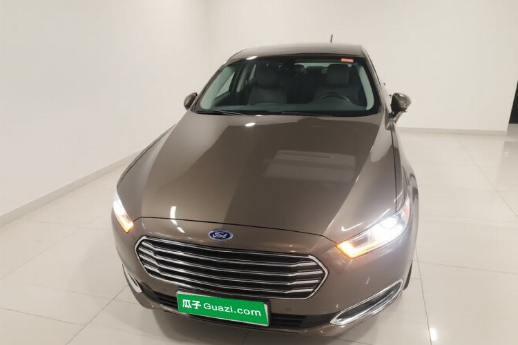 Used Ford Taurus 2015 EcoBoost 245 Luxury Model Front