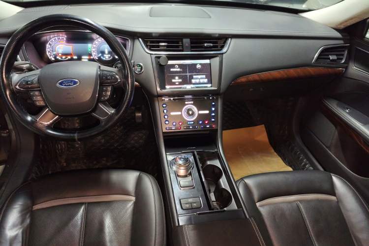 Used Ford Taurus 2015 EcoBoost 245 Ultimate Model Gear Lever