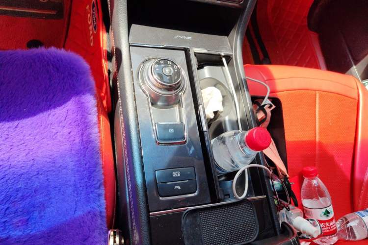 Used Ford Taurus 2015 EcoBoost 245 Luxury Model Gear Lever