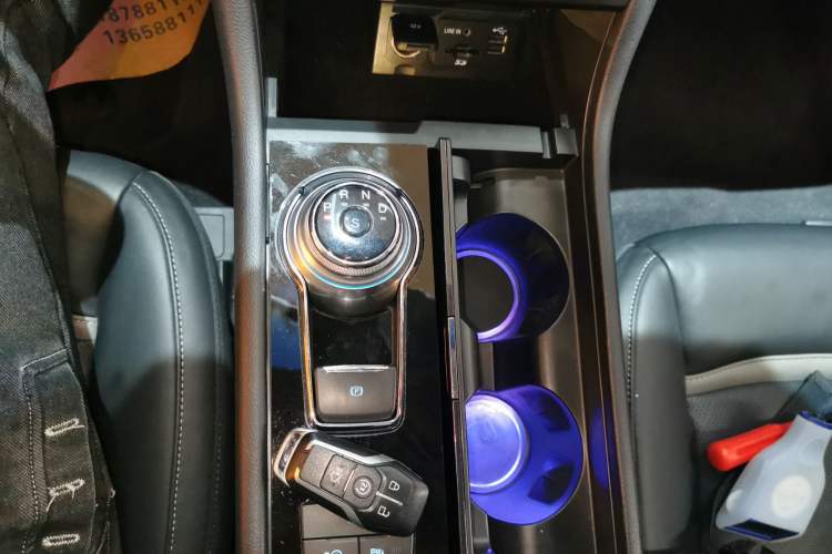 Used Ford Taurus 2015 EcoBoost 325 V6 Flagship Model Gear Lever