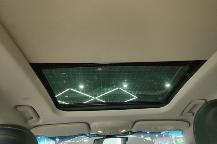Used Ford Taurus 2015 EcoBoost 245 Luxury Model Headliner