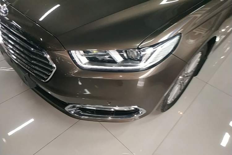 Used Ford Taurus 2015 EcoBoost 245 Luxury Model Left Front Headlight