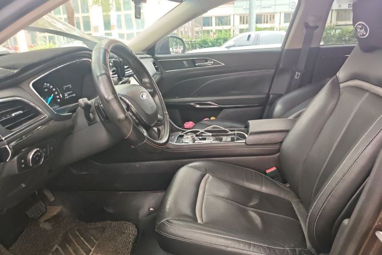 Used Ford Taurus 2015 EcoBoost 245 Luxury Model Left Front Seat