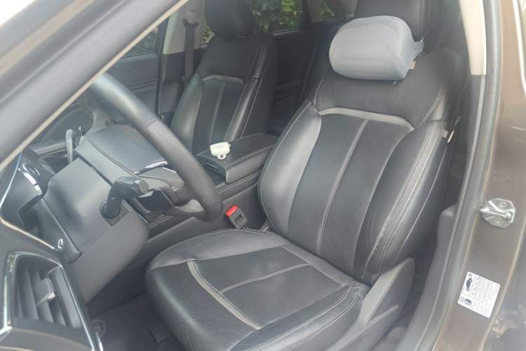 Used Ford Taurus 2015 EcoBoost 245 Luxury Model Left Front Seat