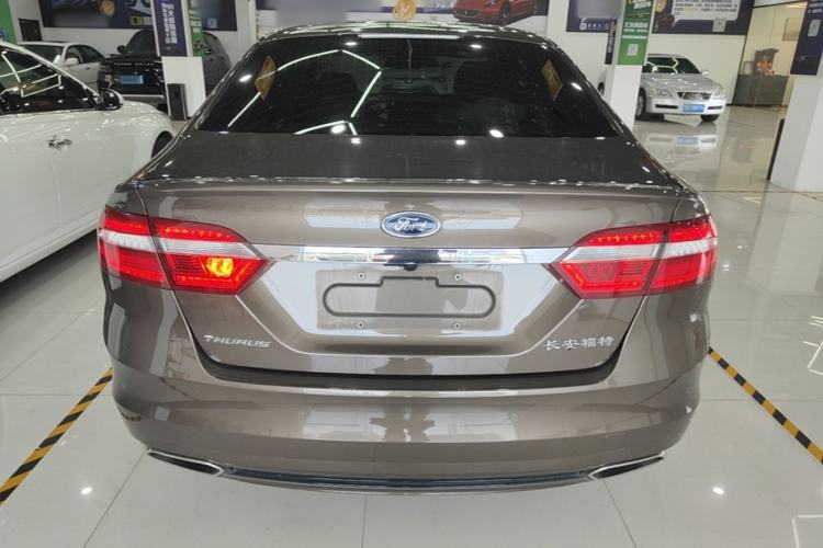 Used Ford Taurus 2015 EcoBoost 245 Luxury Model Rear