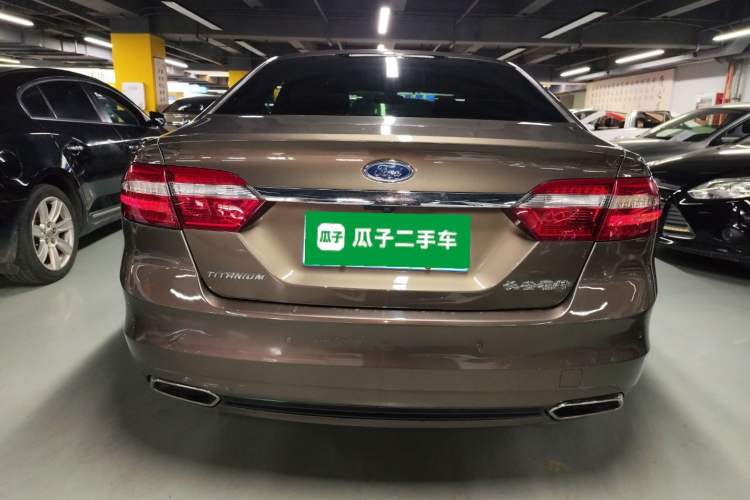 Used Ford Taurus 2015 EcoBoost 245 Ultimate Model Rear