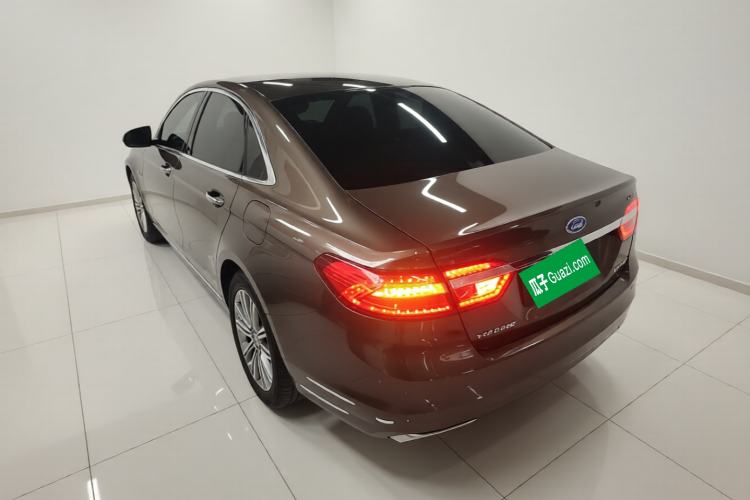Used Ford Taurus 2015 EcoBoost 245 Luxury Model Rear Left 45 Deg