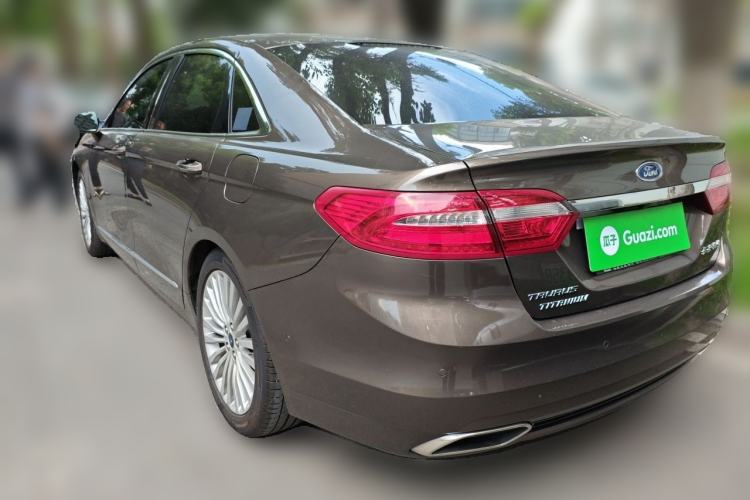 Used Ford Taurus 2015 EcoBoost 245 Luxury Model Rear Left 45 Deg