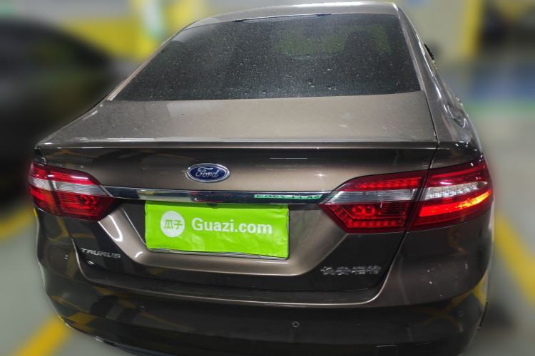 Used Ford Taurus 2015 EcoBoost 245 Fashion Edition Rear