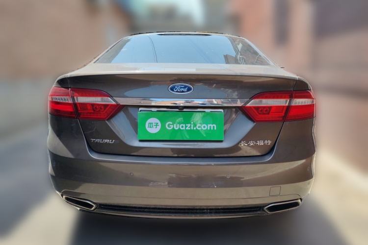 Used Ford Taurus 2015 EcoBoost 245 Luxury Model Rear