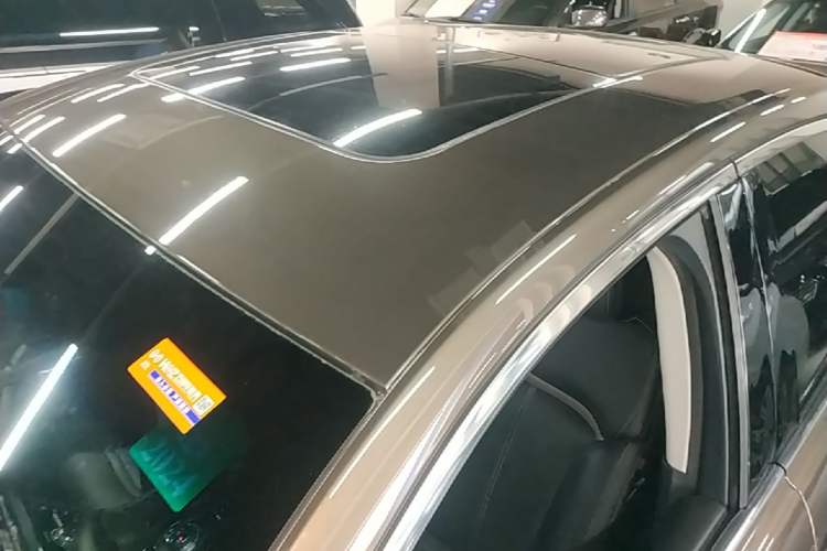 Used Ford Taurus 2015 EcoBoost 245 Luxury Model Roof