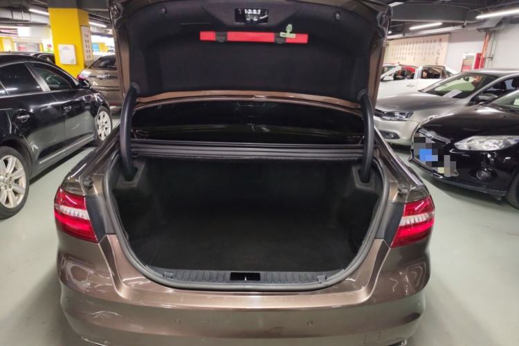 Used Ford Taurus 2015 EcoBoost 245 Ultimate Model Trunk