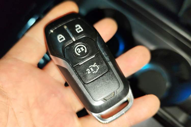 Used Ford Taurus 2015 EcoBoost 245 Ultimate Model Vehicle Key