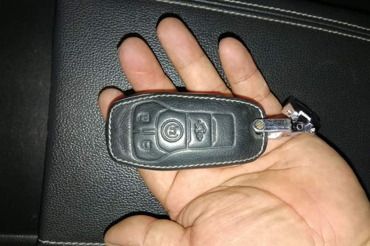 Used Ford Taurus 2015 EcoBoost 245 Luxury Model Vehicle Key