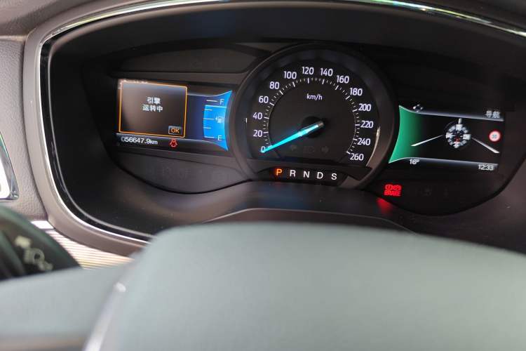 Used Ford Taurus 2015 EcoBoost 245 Luxury Model Odometer Close Up