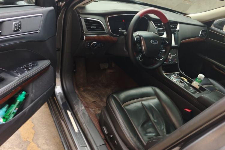 Used Ford Taurus 2015 EcoBoost 325 V6 Flagship Model Driver Seat
