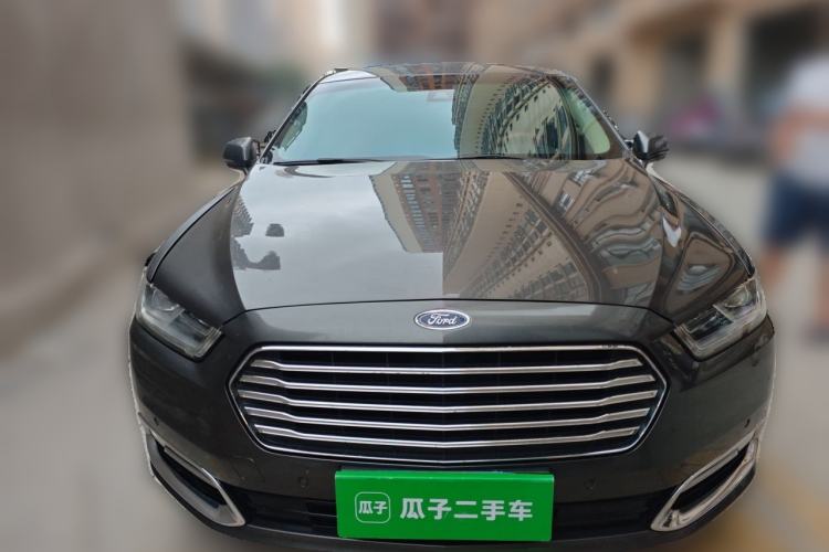 Used Ford Taurus 2015 EcoBoost 325 V6 Flagship Model Front