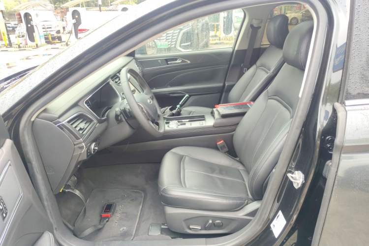 Used Ford Taurus 2015 EcoBoost 245 Fashion Edition Left Front Seat