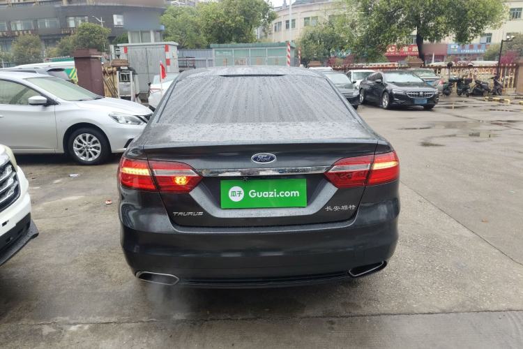 Used Ford Taurus 2015 EcoBoost 245 Fashion Edition Rear