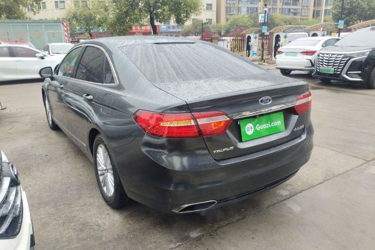 Used Ford Taurus 2015 EcoBoost 245 Fashion Edition Rear Left 45 Deg