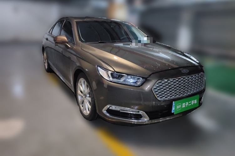 Used Ford Taurus 2015 EcoBoost 325 V6 Flagship Model Front Right 45 Deg