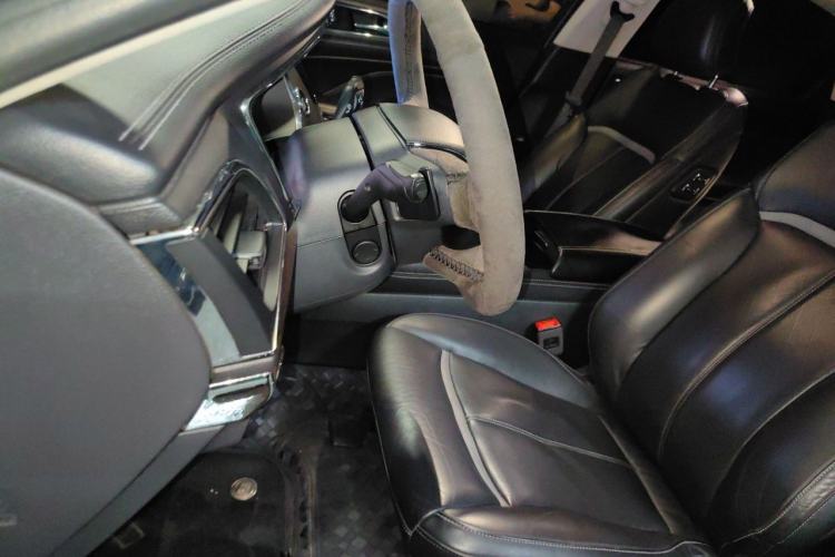 Used Ford Taurus 2015 EcoBoost 325 V6 Flagship Model Left Front Seat