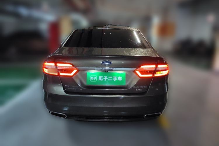 Used Ford Taurus 2015 EcoBoost 325 V6 Flagship Model Rear