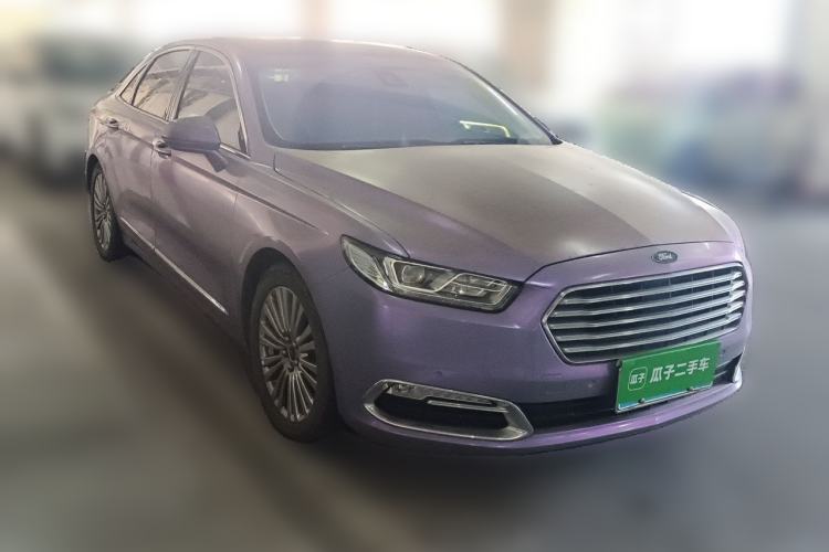 Used Ford Taurus 2015 EcoBoost 245 Luxury Model Front Right 45 Deg