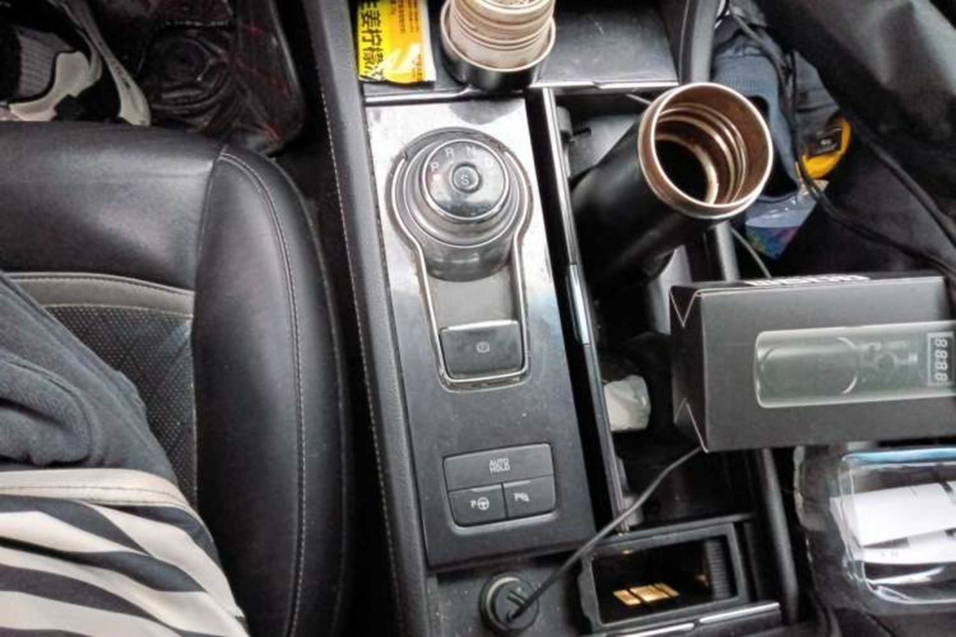 Used Ford Taurus 2015 EcoBoost 245 Ultimate Model Gear Lever