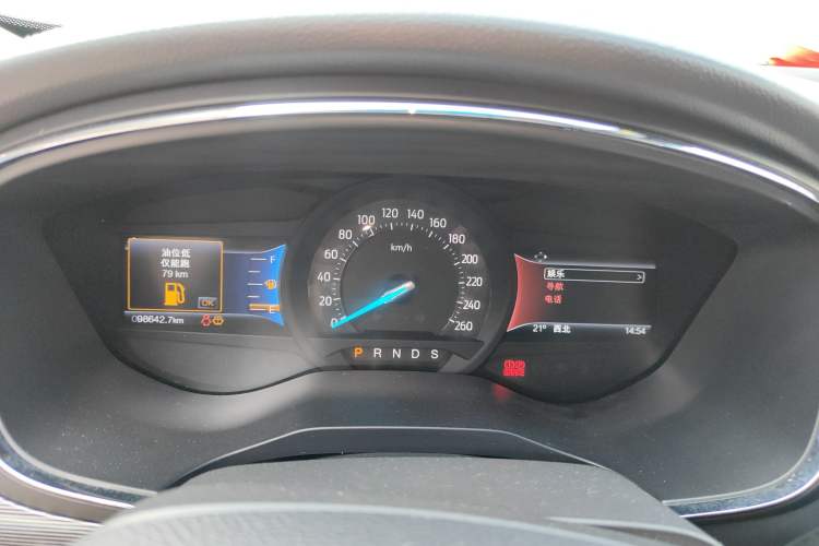 Used Ford Taurus 2015 EcoBoost 245 Luxury Model Instrument Cluster