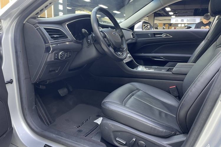 Used Ford Taurus 2015 EcoBoost 245 Fashion Edition Interior 5