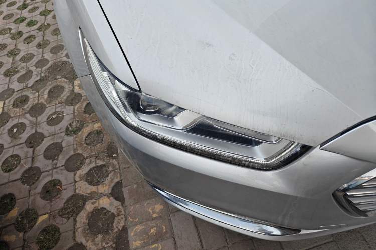 Used Ford Taurus 2015 EcoBoost 245 Ultimate Model Right Front Headlight