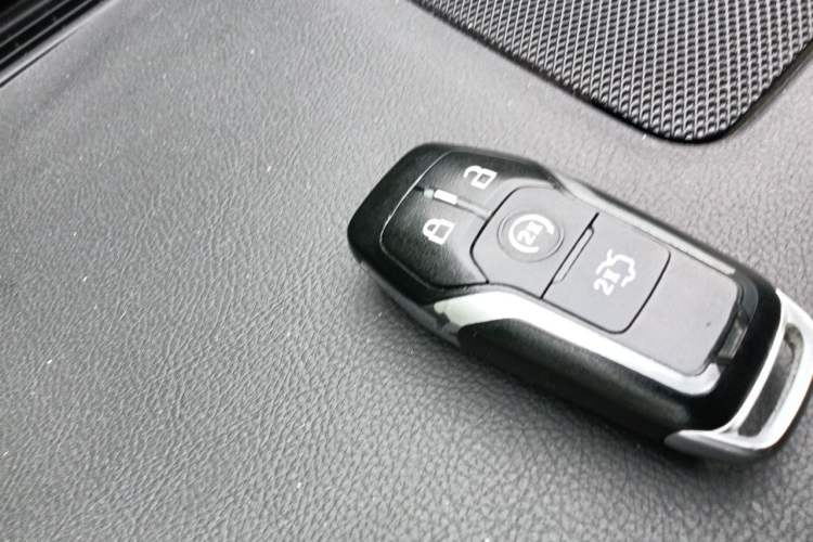 Used Ford Taurus 2015 EcoBoost 245 Ultimate Model Vehicle Key