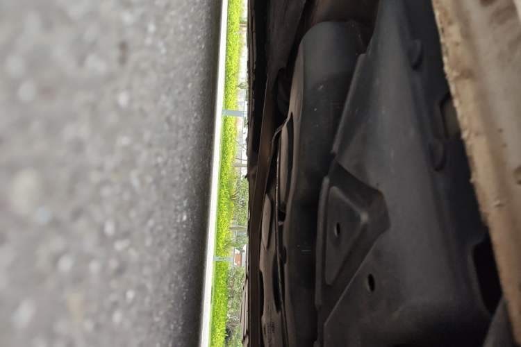 Used Ford Taurus 2015 EcoBoost 245 Fashion Edition Chassis Rear Left