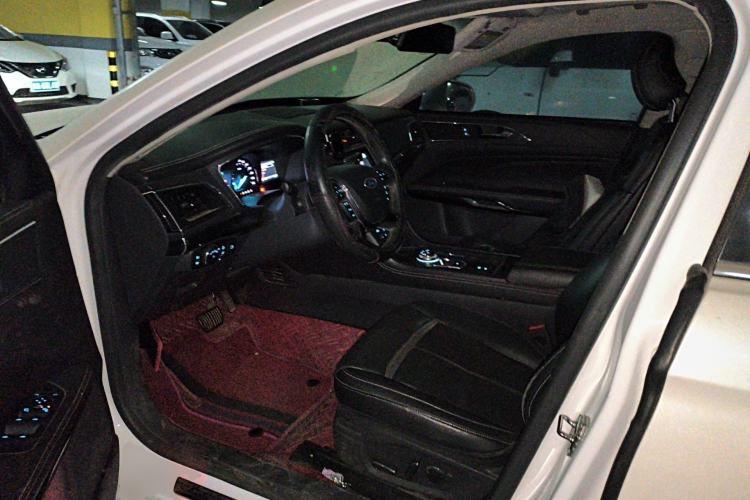 Used Ford Taurus 2015 EcoBoost 245 Luxury Model Driver Seat