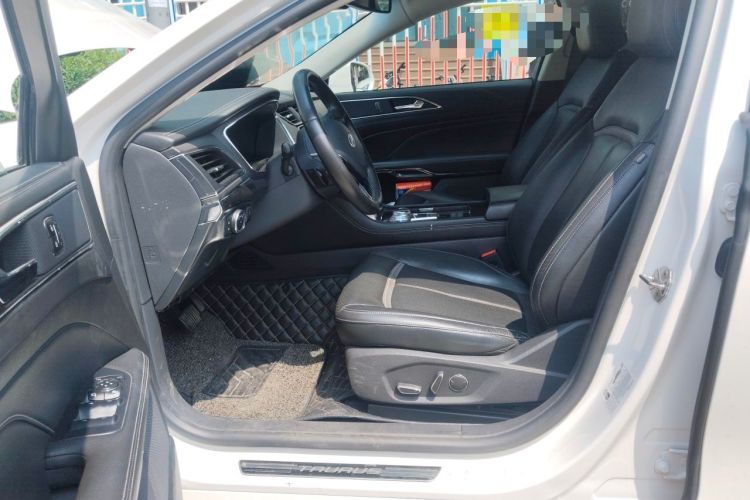 Used Ford Taurus 2015 EcoBoost 245 Luxury Model Driver Seat