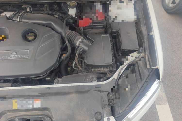 Used Ford Taurus 2015 EcoBoost 245 Fashion Edition Engine Bay Left