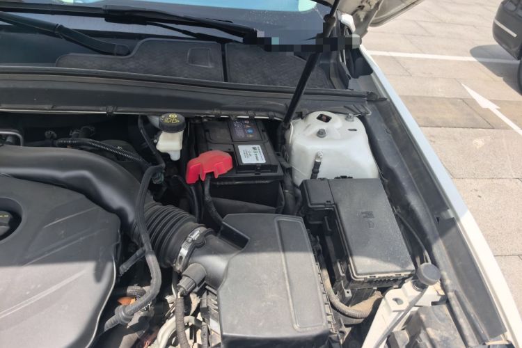 Used Ford Taurus 2015 EcoBoost 245 Luxury Model Engine Bay Left