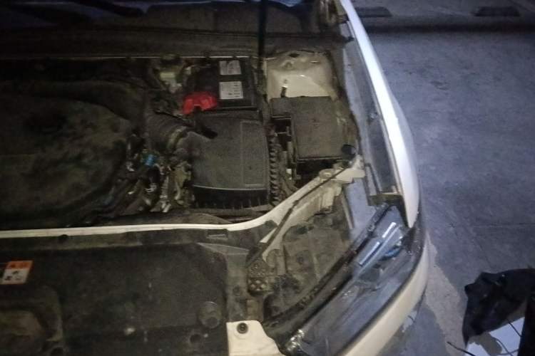 Used Ford Taurus 2015 EcoBoost 245 Fashion Edition Engine Bay Left