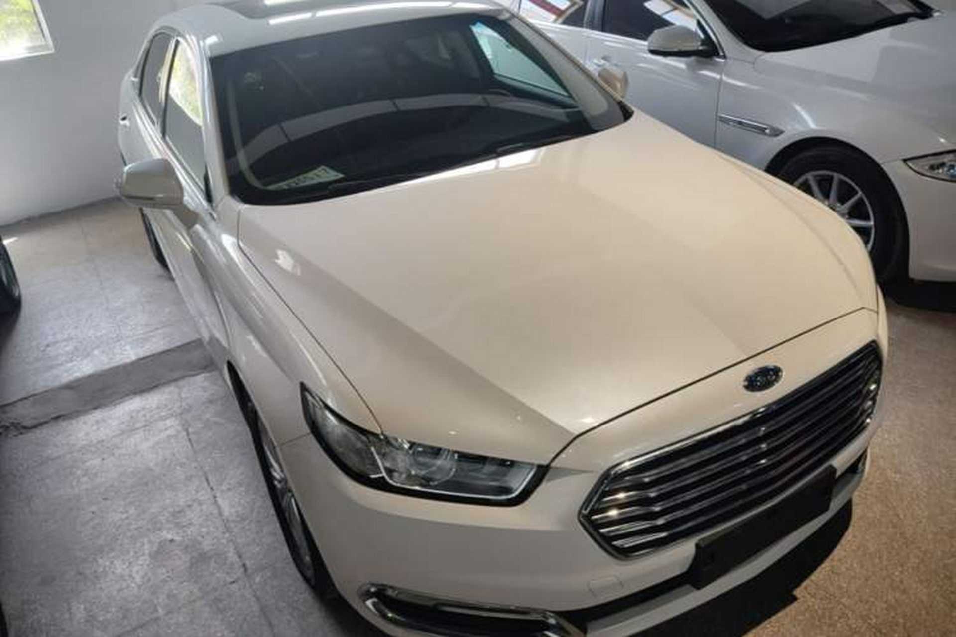 Used Ford Taurus 2015 EcoBoost 245 Fashion Edition Exterior 1
