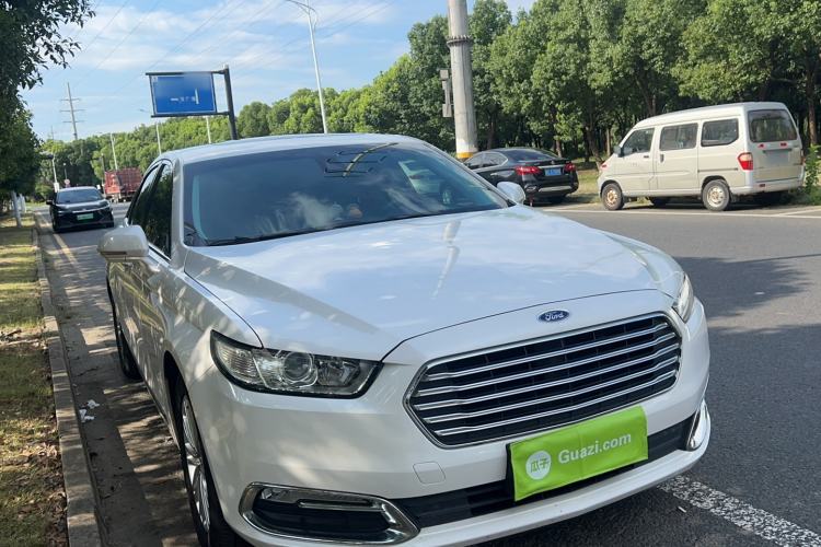 Used Ford Taurus 2015 EcoBoost 245 Fashion Edition Exterior 2