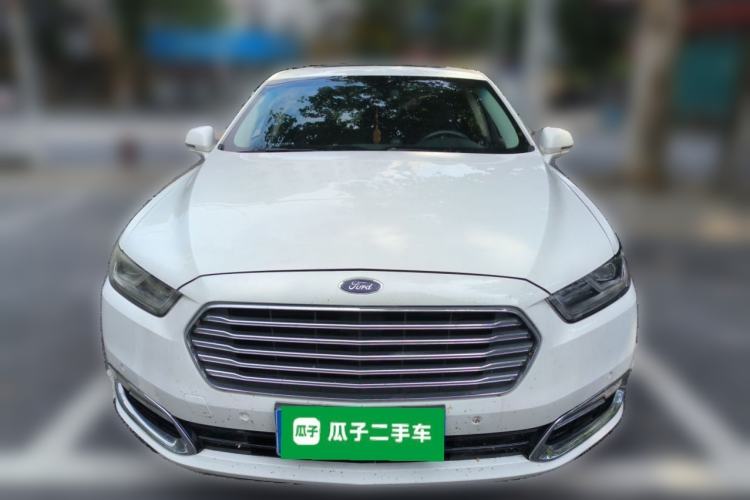 Used Ford Taurus 2015 EcoBoost 245 Luxury Model Front