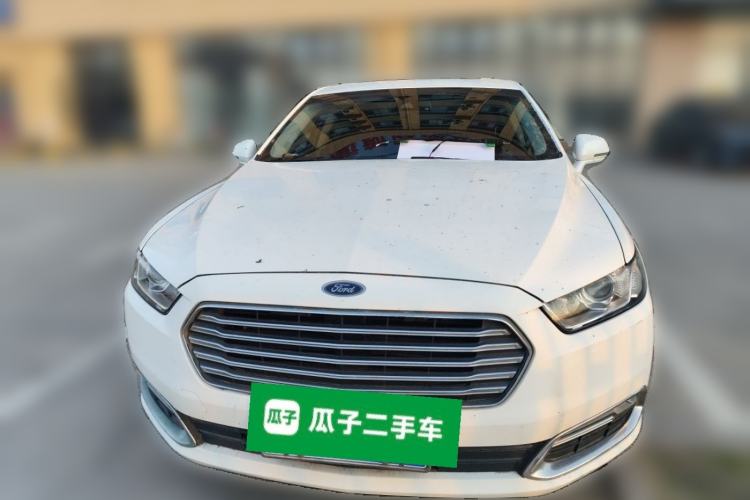 Used Ford Taurus 2015 EcoBoost 245 Fashion Edition Front